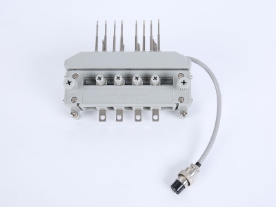 HH102B單相-PC-國(guó)網(wǎng)、南網(wǎng)下出線(xiàn)表座帶輔助端子（105、125MM-孔距，M8螺桿）