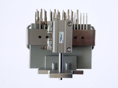 HH304D三相互感式表座（流水線(xiàn)氣動(dòng)）